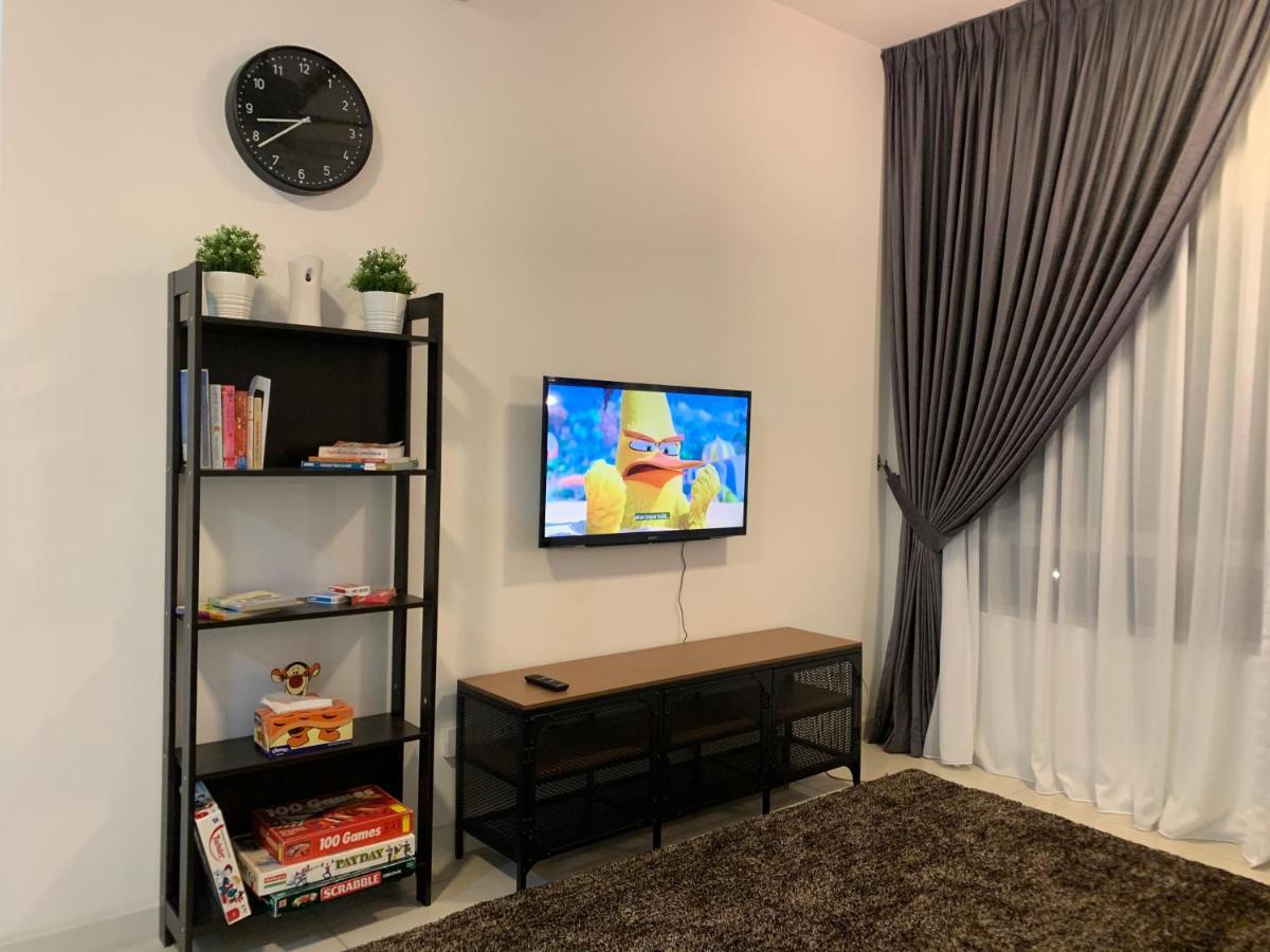 Relaxed Family Staycation, Pool View W Wifi N Netflix Bangi Kültér fotó