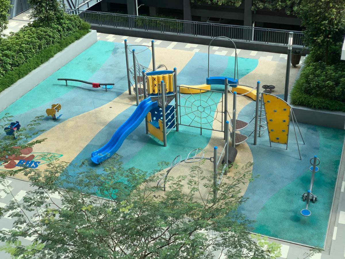 Relaxed Family Staycation, Pool View W Wifi N Netflix Bangi Kültér fotó